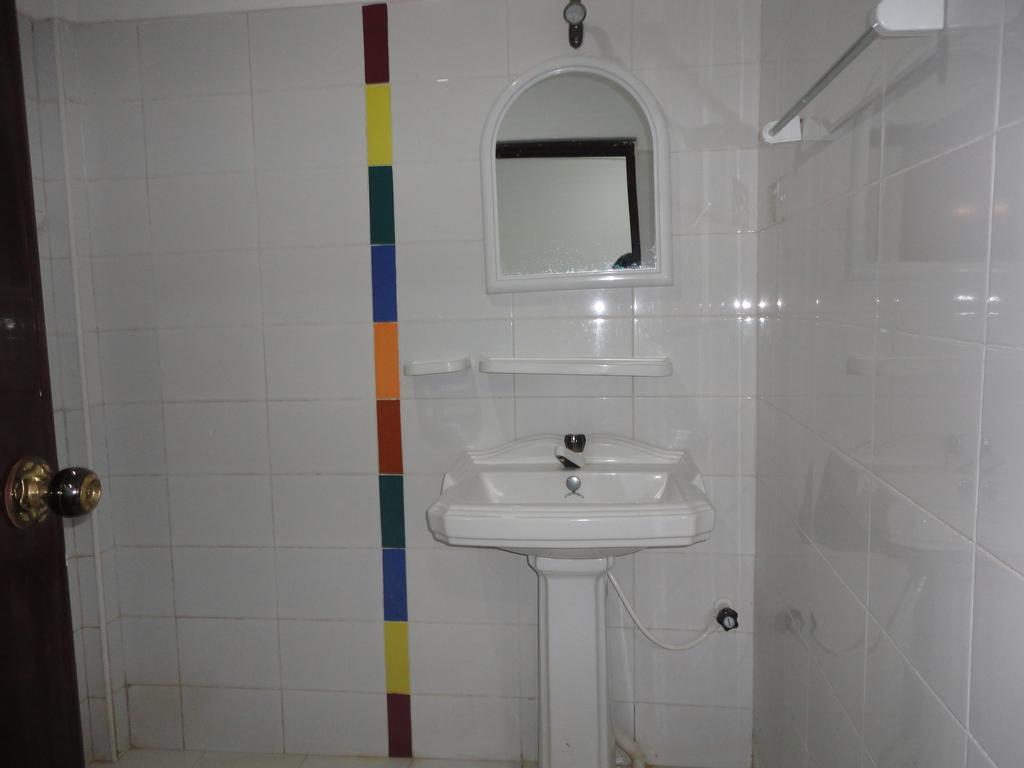 Yoho Hotel Arugambay Beach Inn Arugam Bay Cameră foto